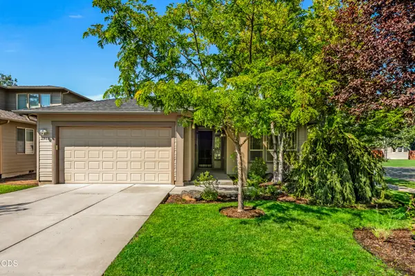 2960 NE Conners Avenue, Bend, OR 97701
