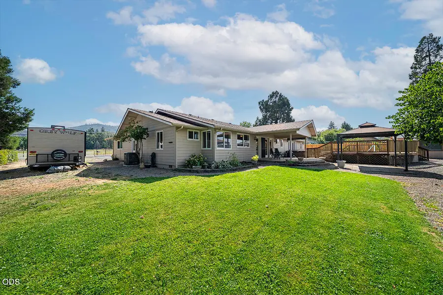 1850 Camp Baker Road, Medford, OR 97501 - #3