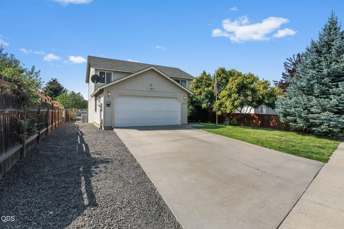 3238 SW Lava Avenue, Redmond, OR 97756 - #1
