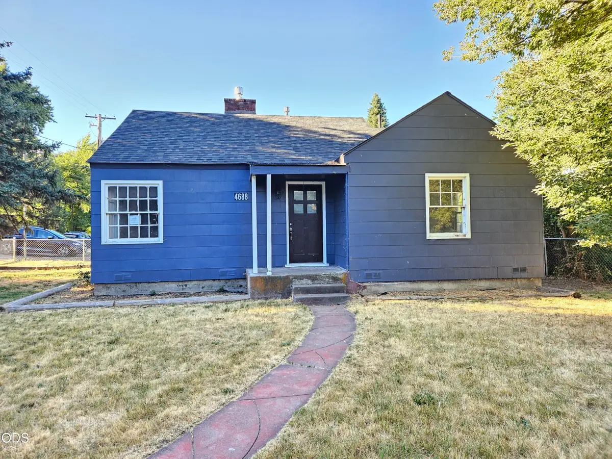 4688 Thompson Avenue, Klamath Falls, OR 97603 - #1
