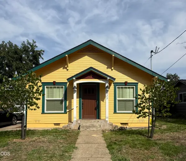 323 Laurel Street, Medford, OR 97501