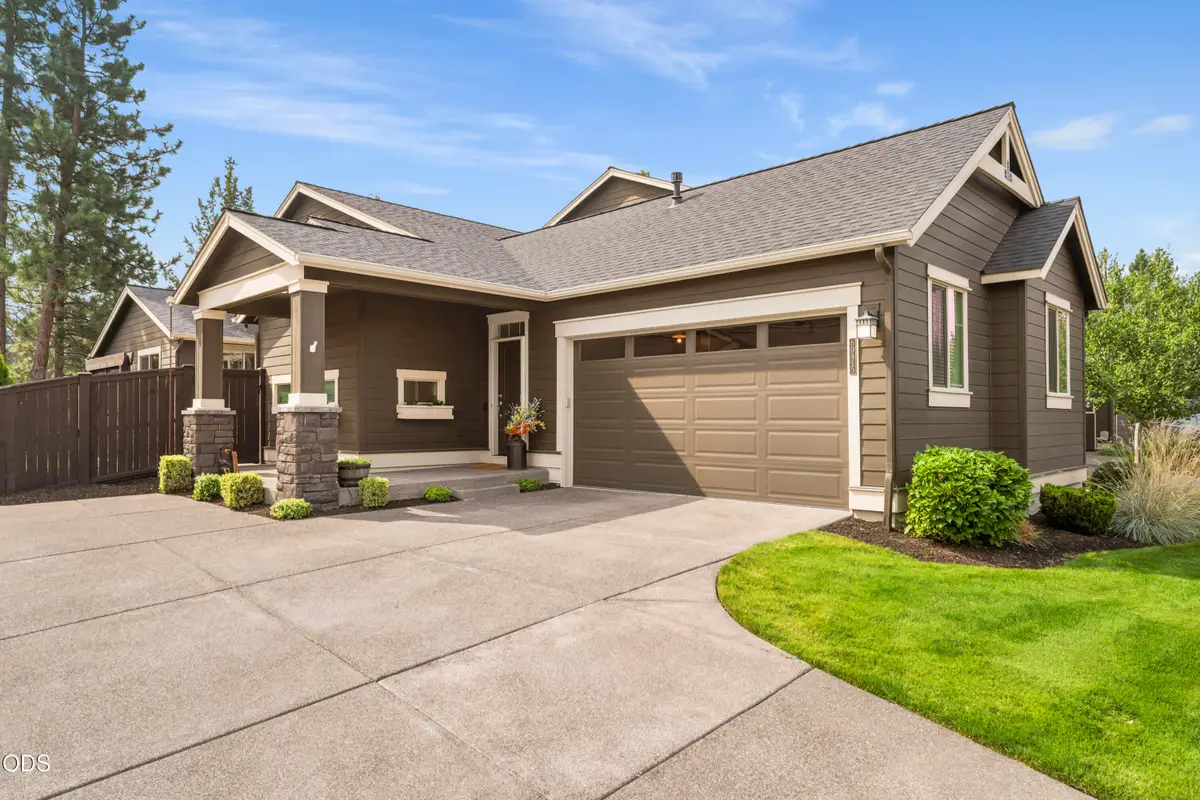 60415 Hedgewood Lane, Bend, OR 97702 - #1