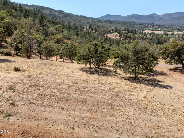 3555 S Stage Road #Lot 3, Medford, OR 97501