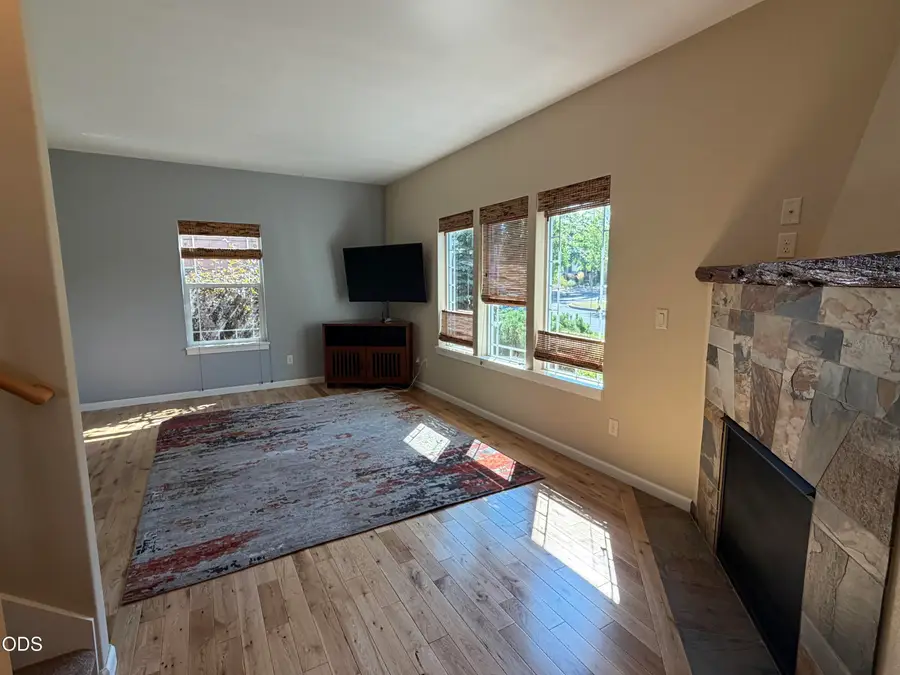 2750 NE Great Horned Place, Bend, OR 97701 - #3