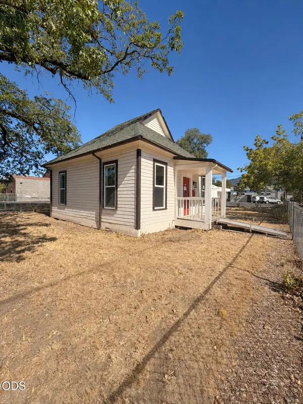 316 SE 8th Street, Grants Pass, OR 97526