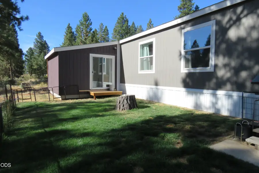 33983 Copperfield Drive, Chiloquin, OR 97624 - #3