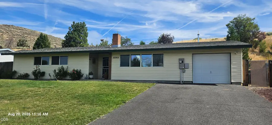 10065 Westbrook Drive, Klamath Falls, OR 97603 - #2