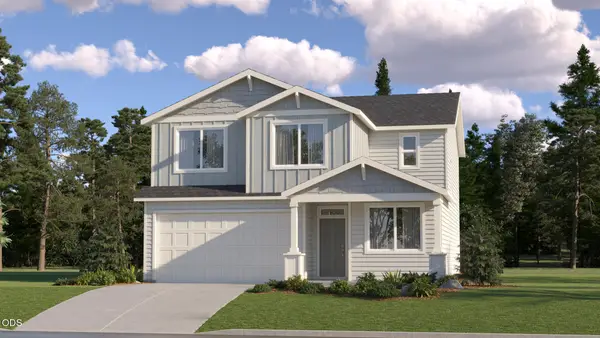 63130 NE Henningsen Pl, Bend, OR 97701