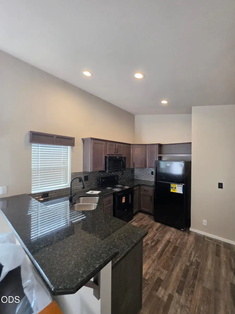 21298 NE Butler Market Road # 1, Bend, OR 97701 - #3