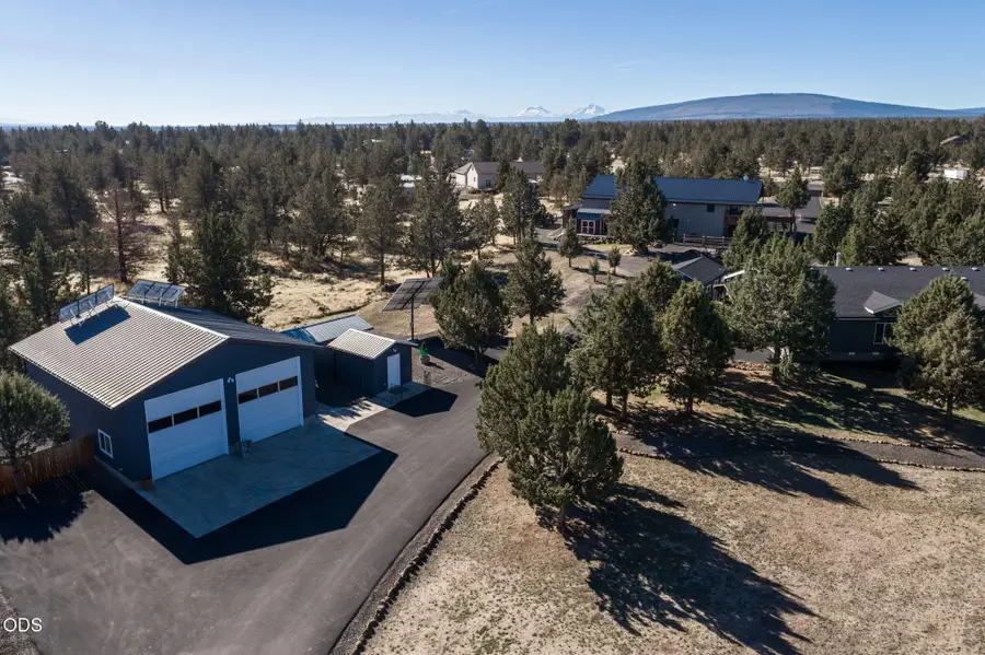 11855 SW Meadows Lane, Culver, OR 97734 - #3