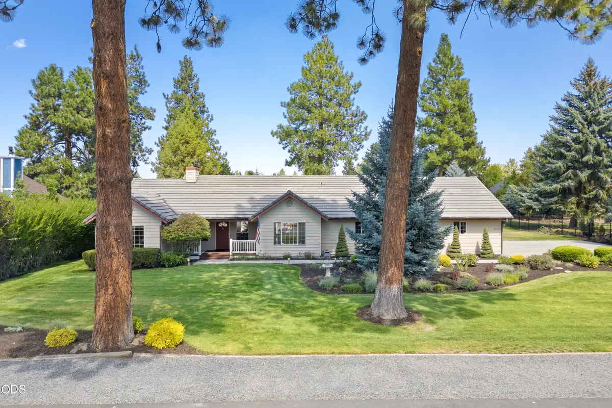 21044 Desert Woods Drive, Bend, OR 97702 - #1