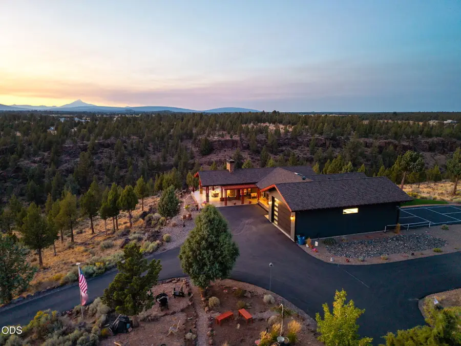 17771 Warrin Road, Sisters, OR 97759 - #3