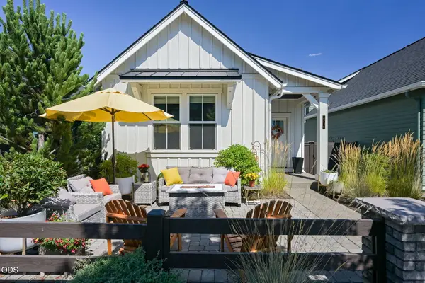 2736 NW Ordway Avenue, Bend, OR 97703