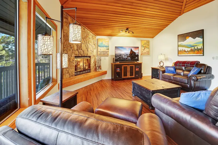 17704 Rogue Lane, Sunriver, OR 97707 - #3