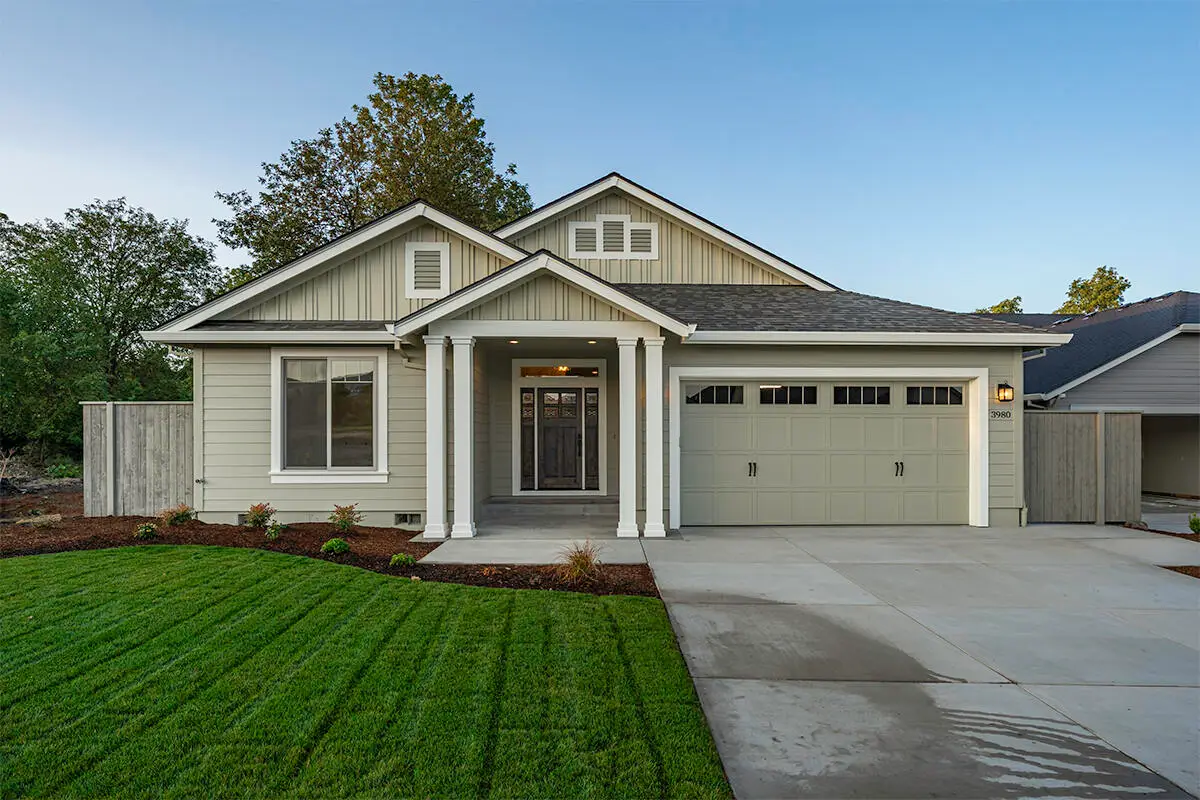 3980 Colorado Drive, Medford, OR 97504 - #1