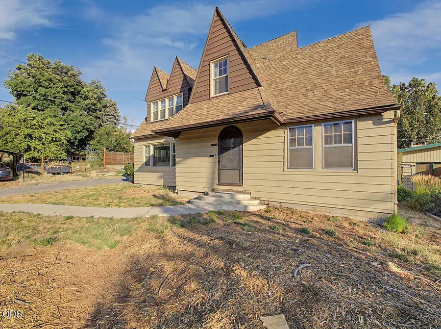 1962 Manzanita Street, Klamath Falls, OR 97601 - #2