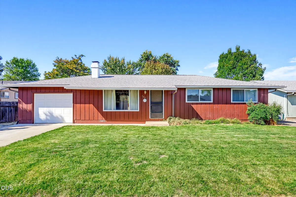 520 Elm Way, Eagle Point, OR 97524 - #1