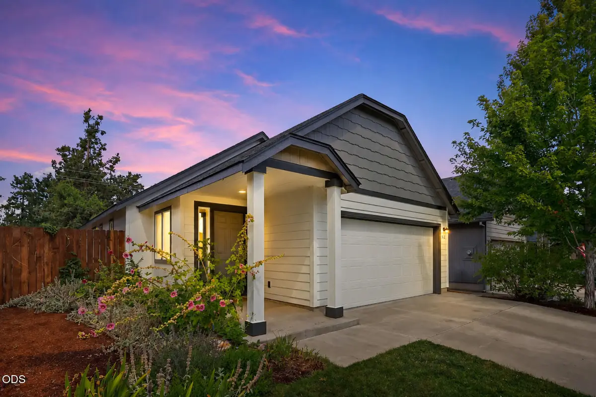 612 SE Gleneden Place, Bend, OR 97702 - #1