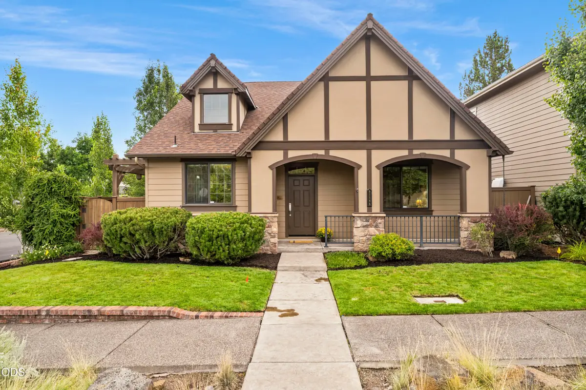 61146 SE Sydney Harbor Drive, Bend, OR 97702 - #1