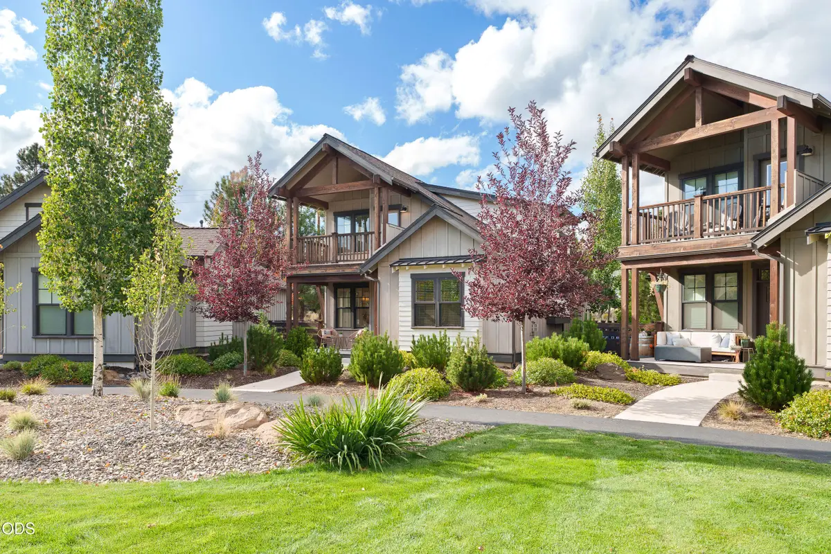 19737 SW River Camp Lane, Bend, OR 97702 - #1