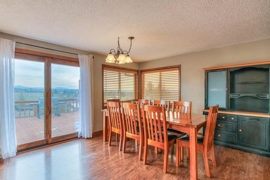 1133 NE Scenic Drive, Madras, OR 97741 - #3