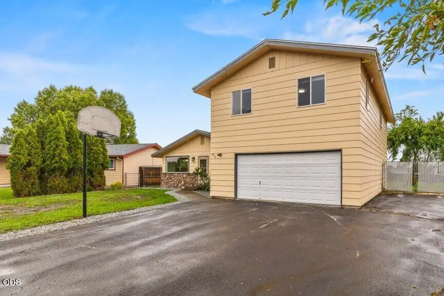 4719 Hope Street, Klamath Falls, OR 97603 - #1