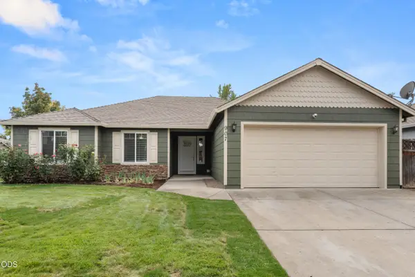 907 Worchester Drive, Medford, OR 97501