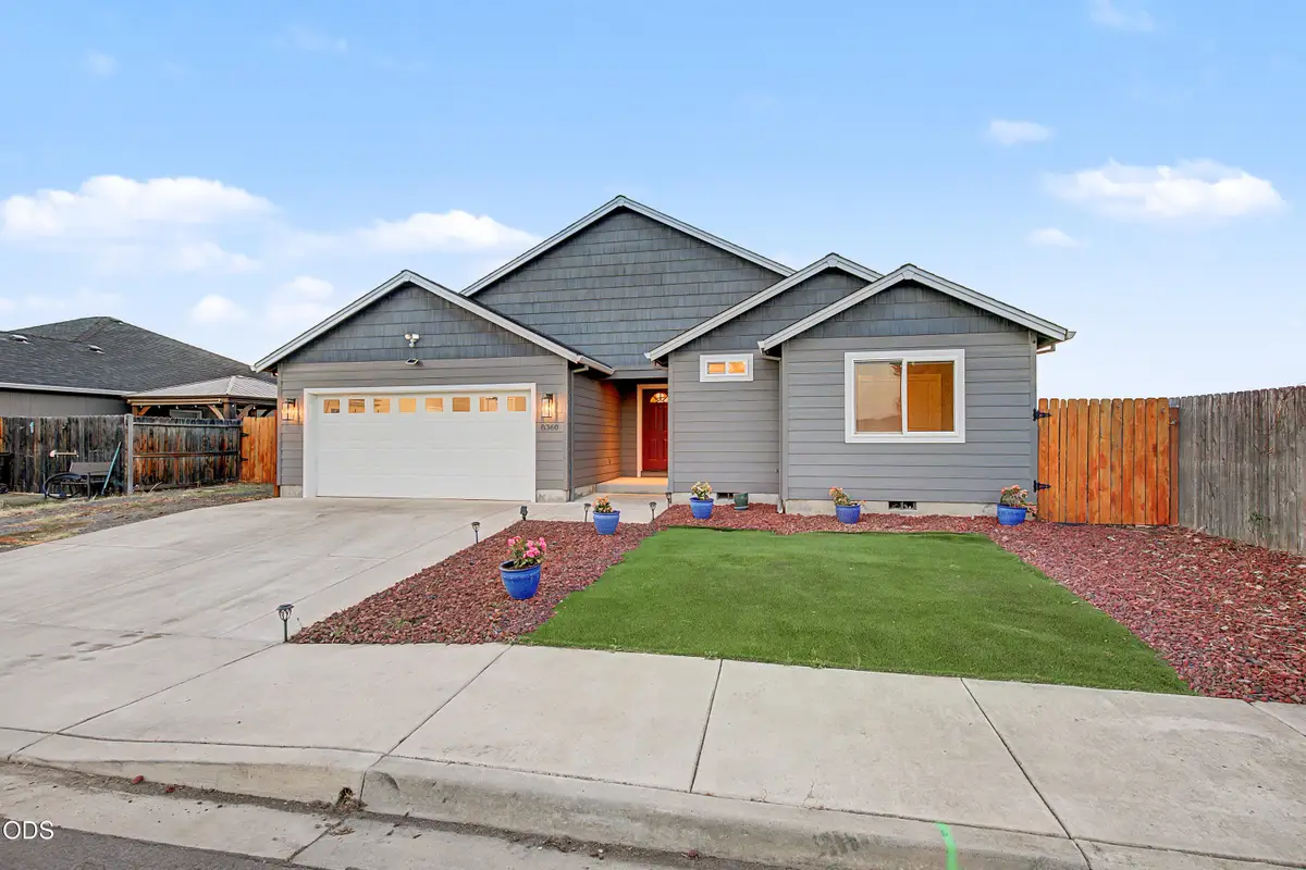 8360 Kyra Lane, White City, OR 97503 - #1