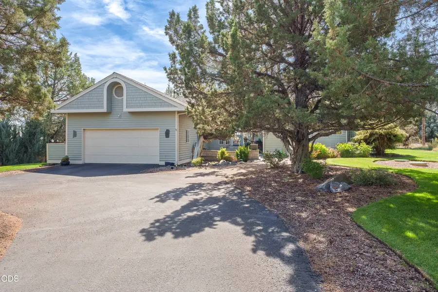 2340 Condor Drive, Redmond, OR 97756 - #3