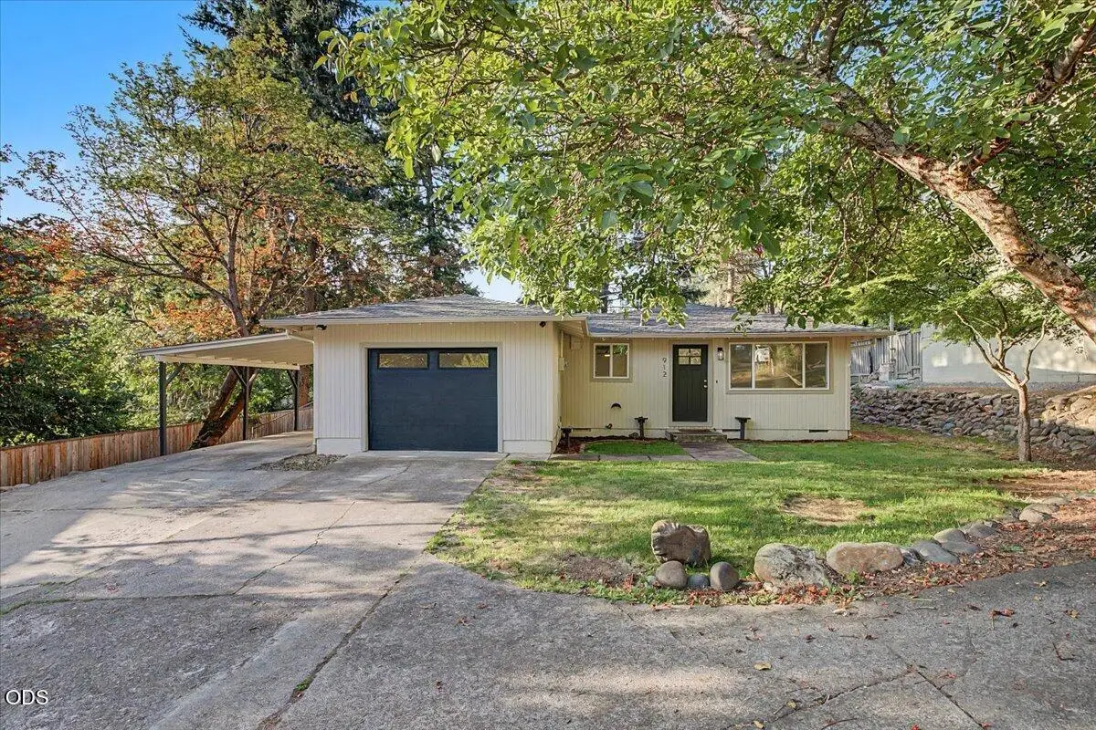 912 S 3rd Street, Jacksonville, OR 97530 - #1
