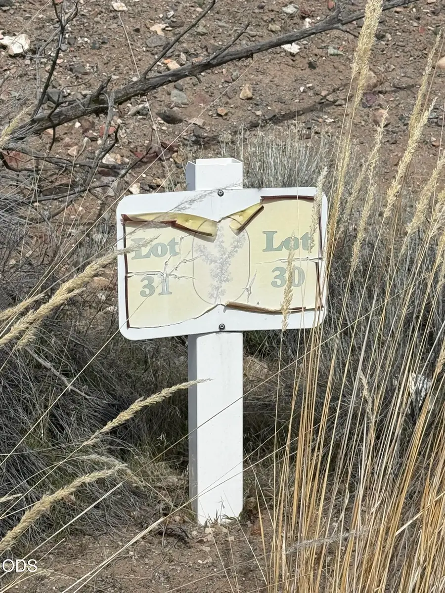 NE Hilltop Lane #31, Madras, OR 97741 - #2