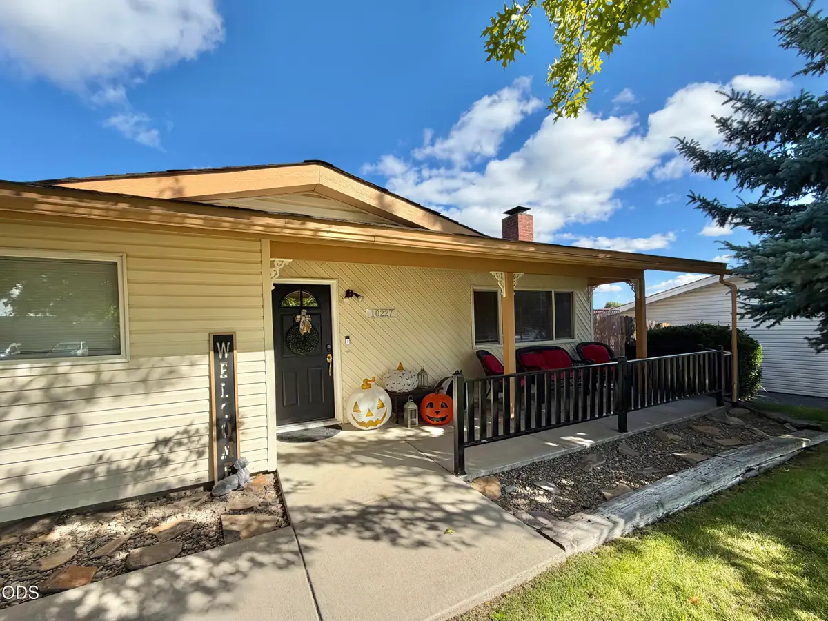 10227 Wright Avenue, Klamath Falls, OR 97603 - #1