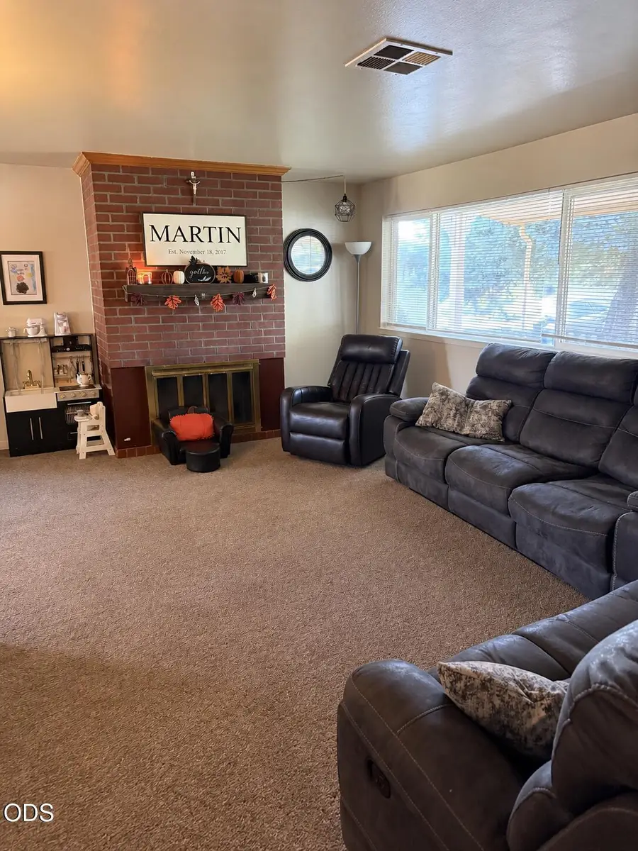 10227 Wright Avenue, Klamath Falls, OR 97603 - #3