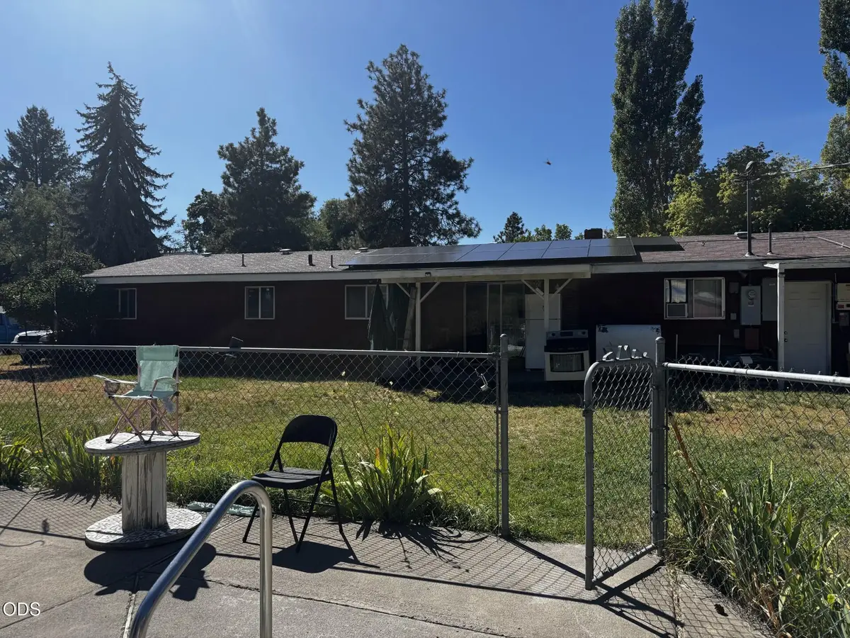 5301 Shasta Way, Klamath Falls, OR 97603 - #1