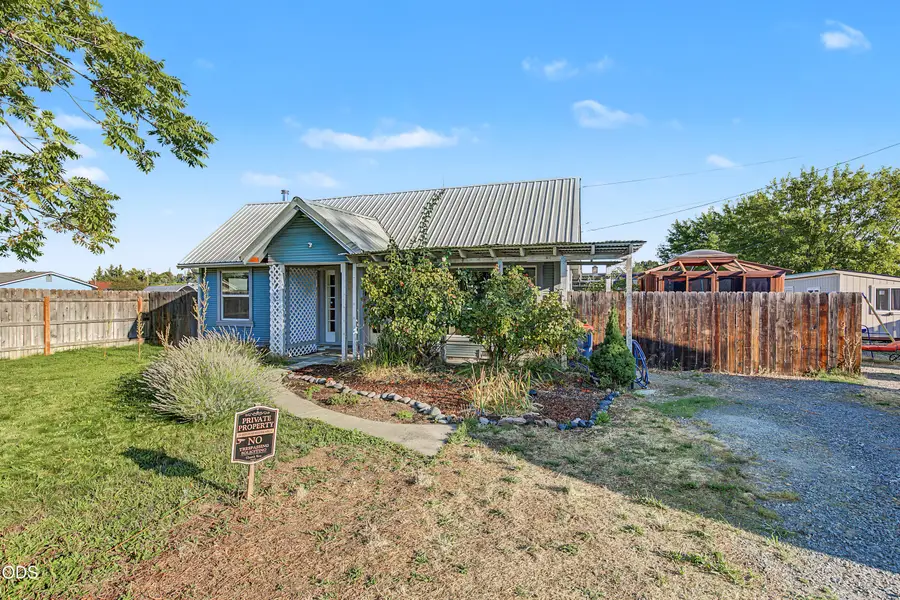 247 Berrydale Avenue, Medford, OR 97501 - #3