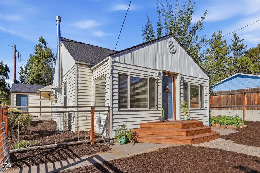504 NE Dekalb Avenue, Bend, OR 97701 - #2