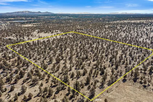 605 NW 95th Street, Redmond, OR 97756