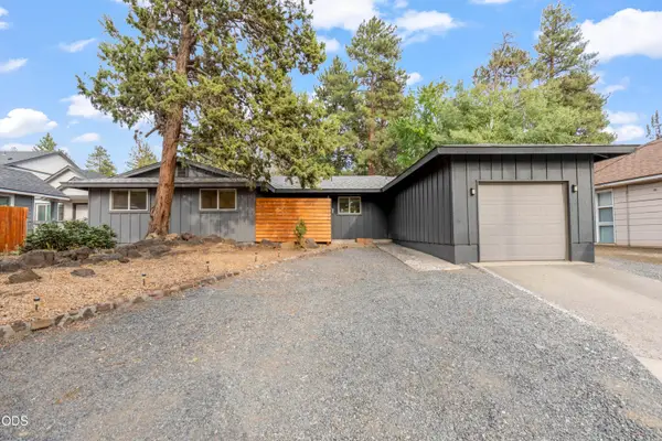1130 NE 8th Street, Bend, OR 97701