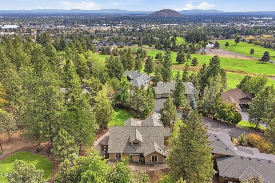 2879 NW Fairway Heights Drive, Bend, OR 97703 - #3