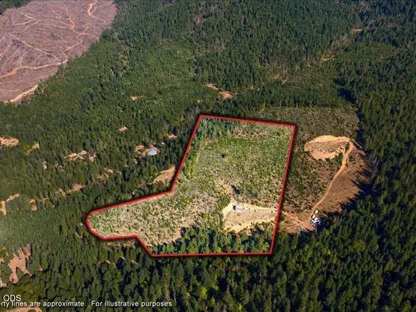 990 Indian Creek Road, Selma, OR 97538