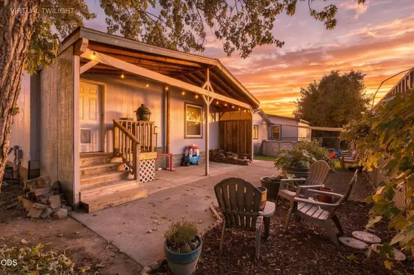 1635 SW Sun Glo Drive, Grants Pass, OR 97527