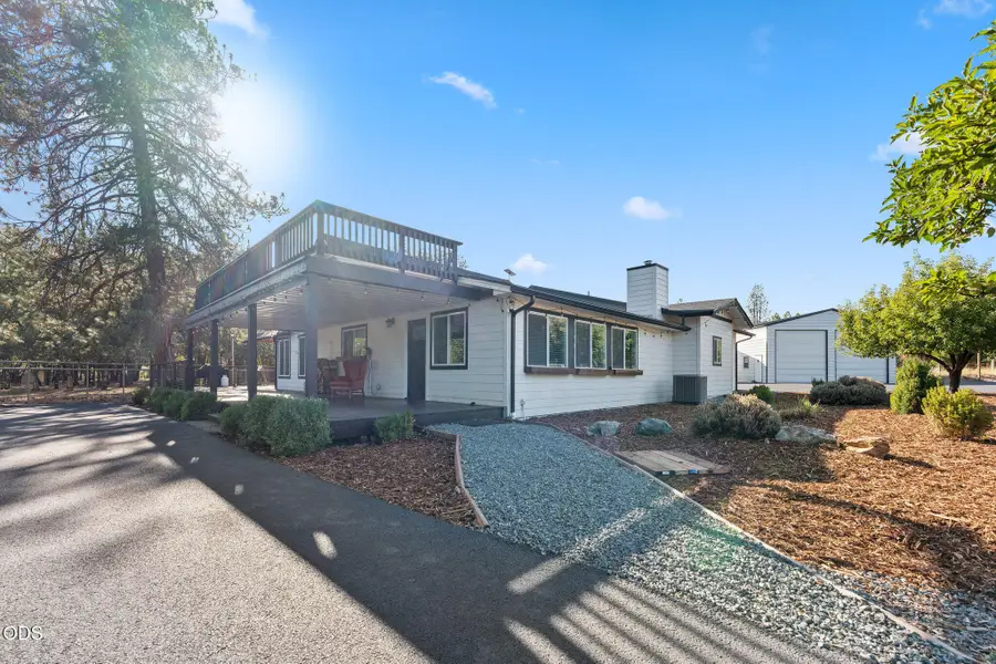 313 Hidden Acres Drive, Merlin, OR 97532 - #2