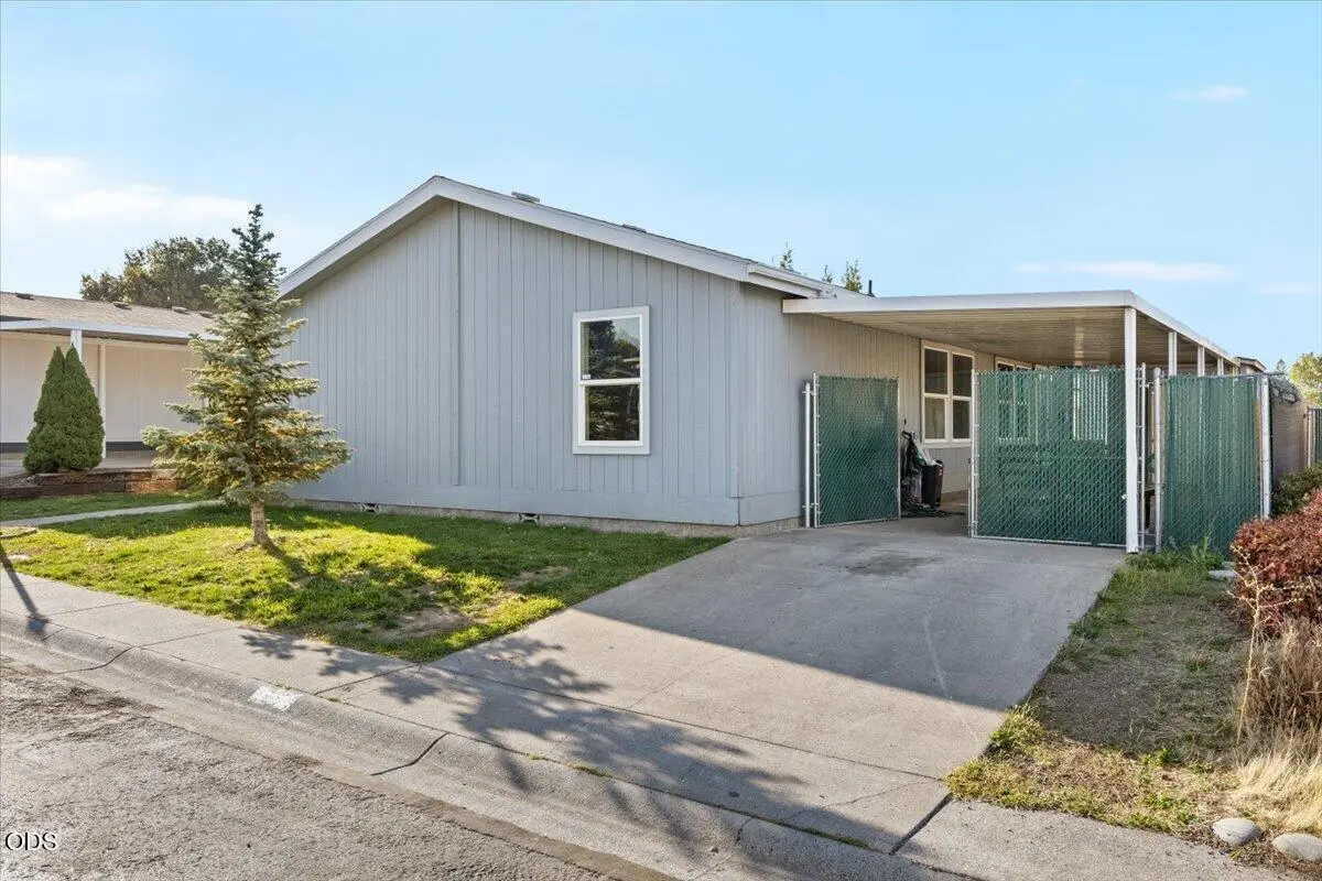2318 Lara Lane, Central Point, OR 97502 - #1