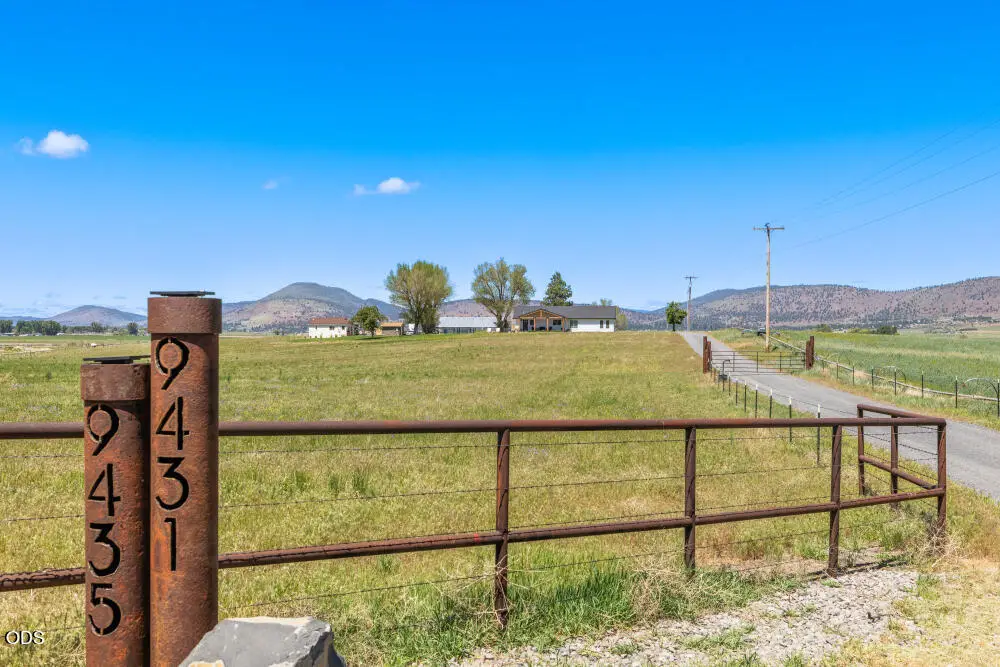 9431 Hill Road #9431 & 9435, Klamath Falls, OR 97603 - #1