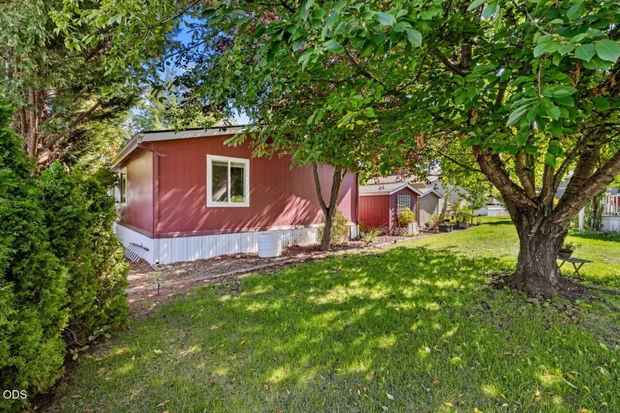 10 E South Stage Road #SPC 421, Medford, OR 97501 - #2
