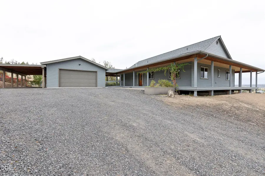 1919 NE Villa Drive, Madras, OR 97741 - #3