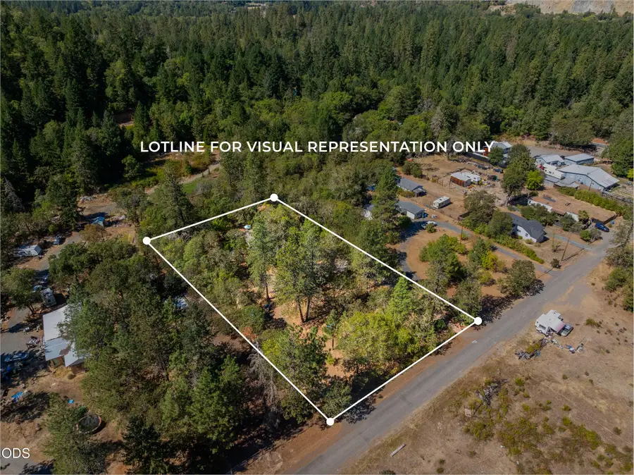190 Long Acres Road, Grants Pass, OR 97527 - #2