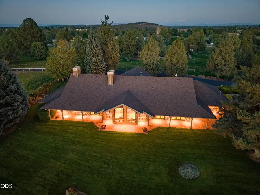 18975 Pinehurst Road, Bend, OR 97703 - #3