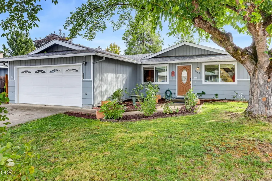 3062 Starwood Court, Medford, OR 97501 - #2