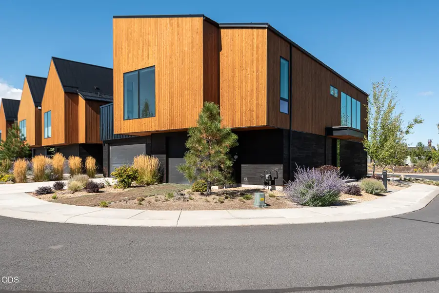 19332 Outrider Loop, Bend, OR 97702 - #2